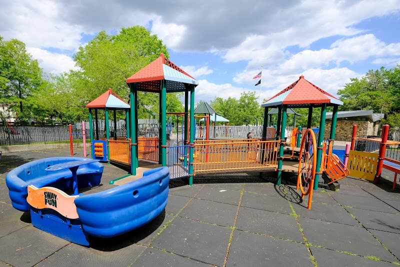 Bloomingdale Park Playground splash pad