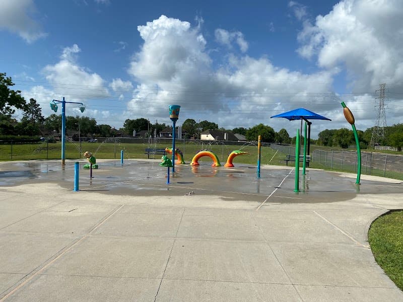 Brookglen Splash Park splash pad