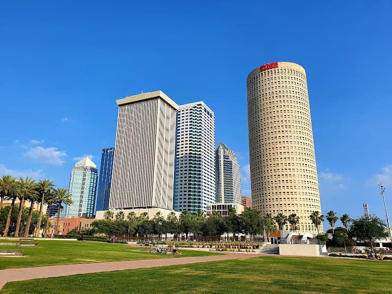 Curtis Hixon Waterfront Park splash pad