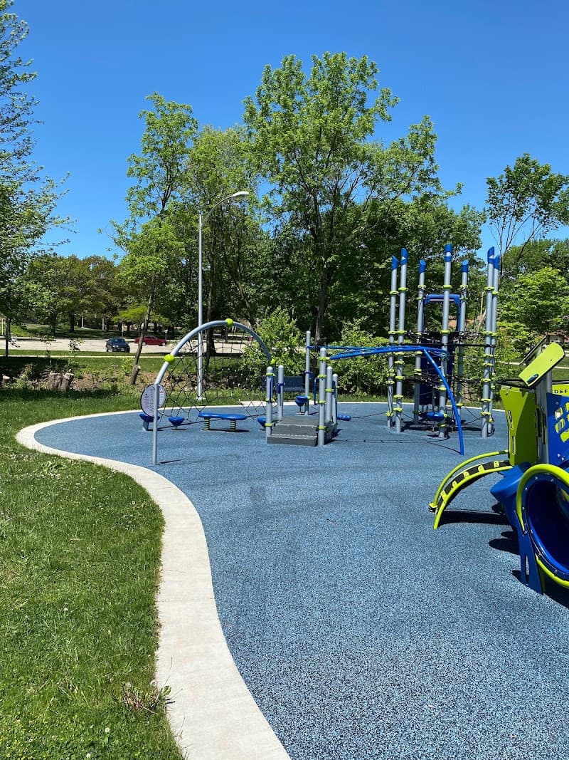 Dineen Park splash pad