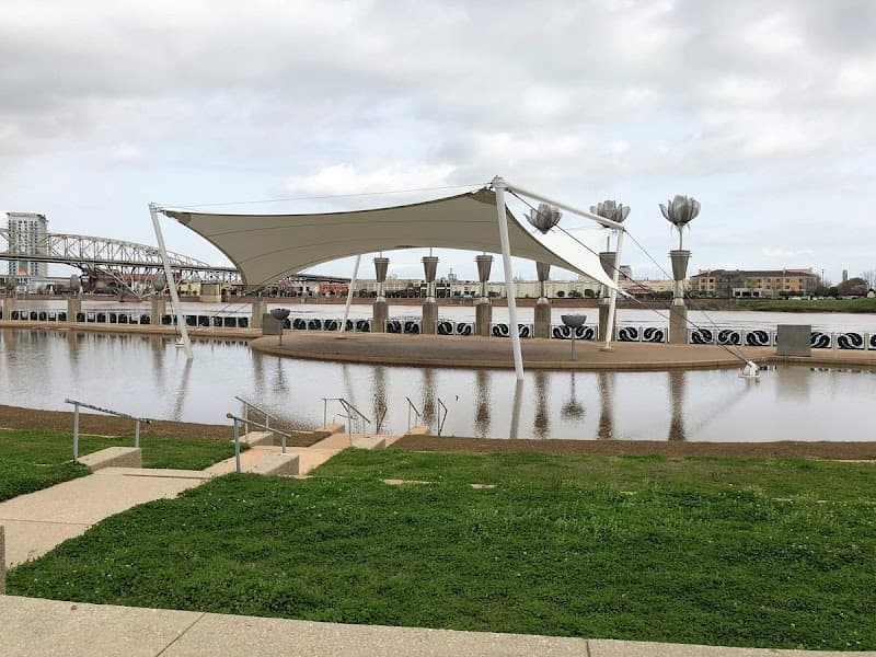 Downtown Sprayground splash pad