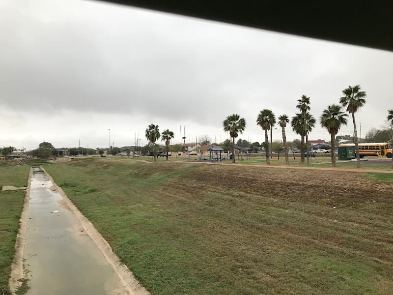 Dr. Cecilia "May" Moreno Splash Park splash pad