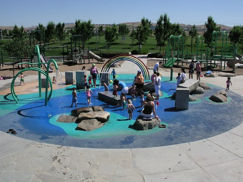 Emerald Glen Park Splash Park in Dublin, California