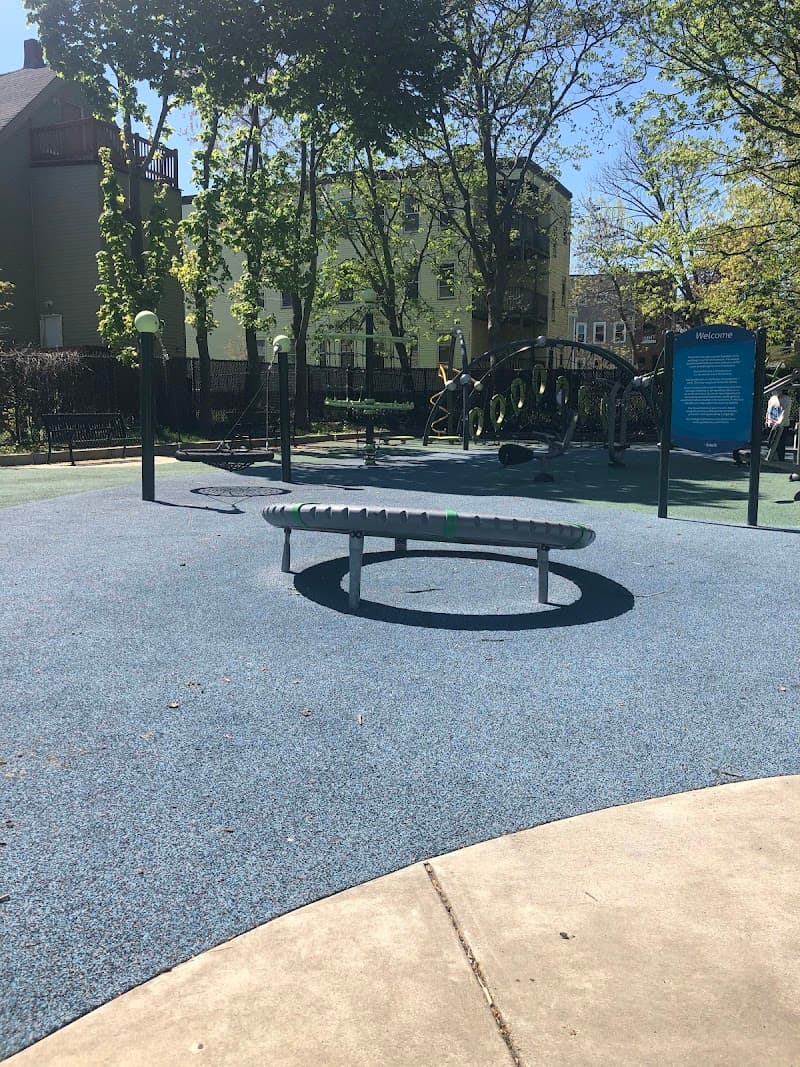 Erie/Ellighton Playground splash pad