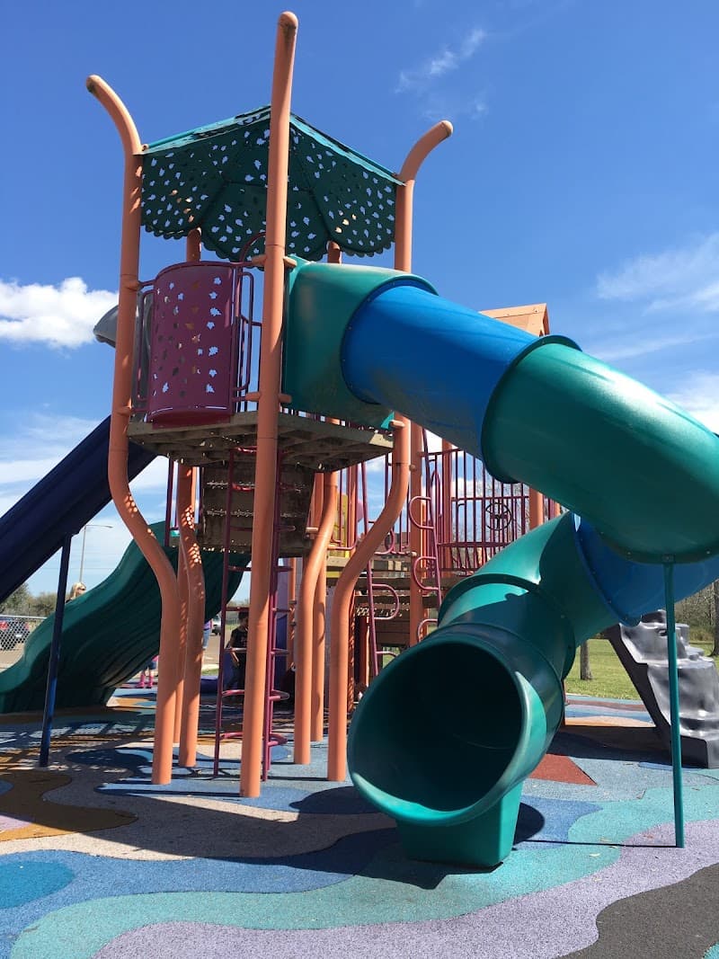 Ethel Lee Tracy Park Splash Pad splash pad