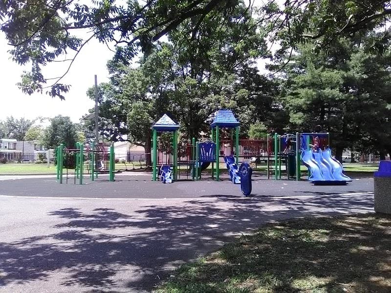 Farnham Park splash pad
