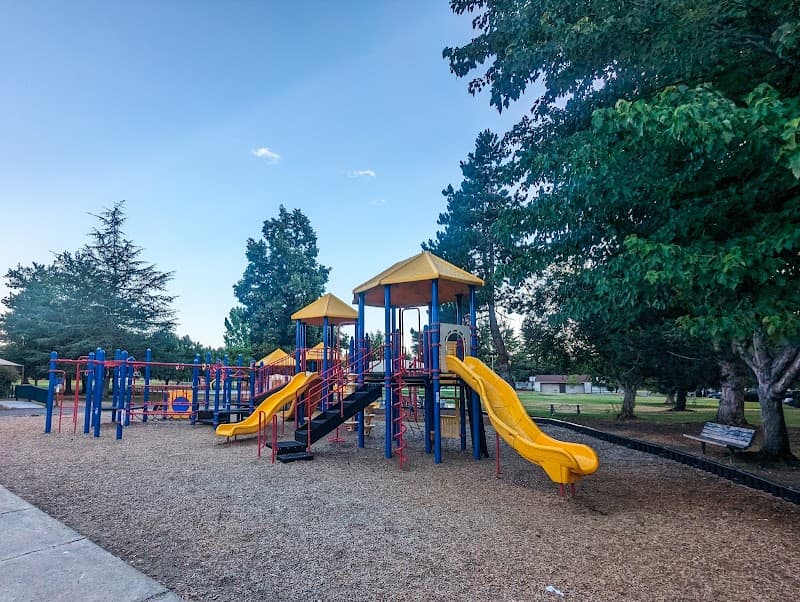 Fichtner-Mainwaring Park Splash Pad splash pad