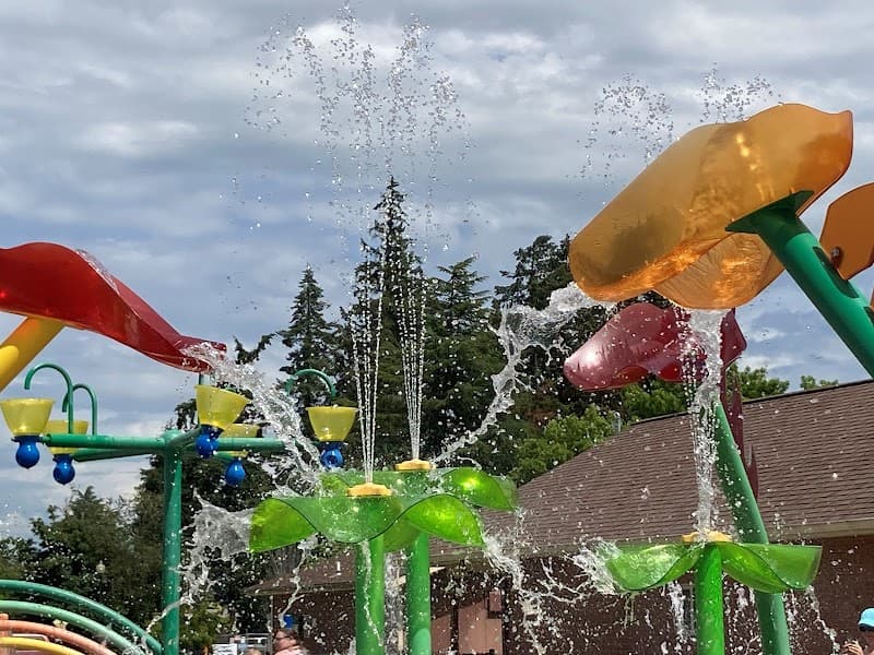 Fir Grove Park Splash Pad splash pad