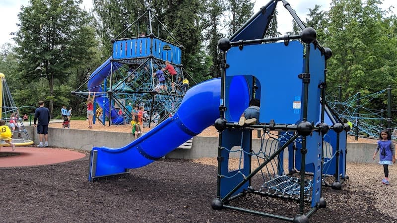 Grass Lawn Park Splash Pad splash pad