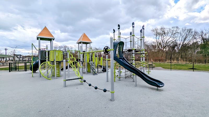 Graverson Playground Spray Park splash pad