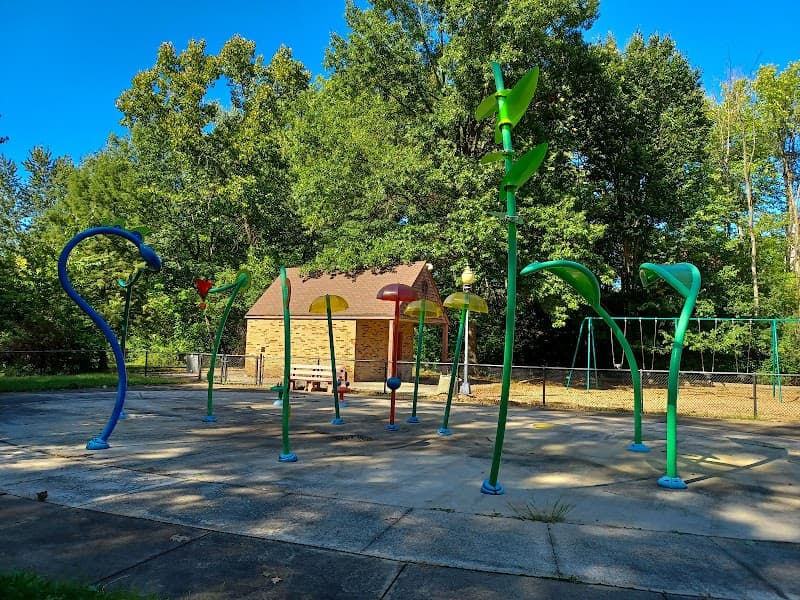 Groton Park splash pad