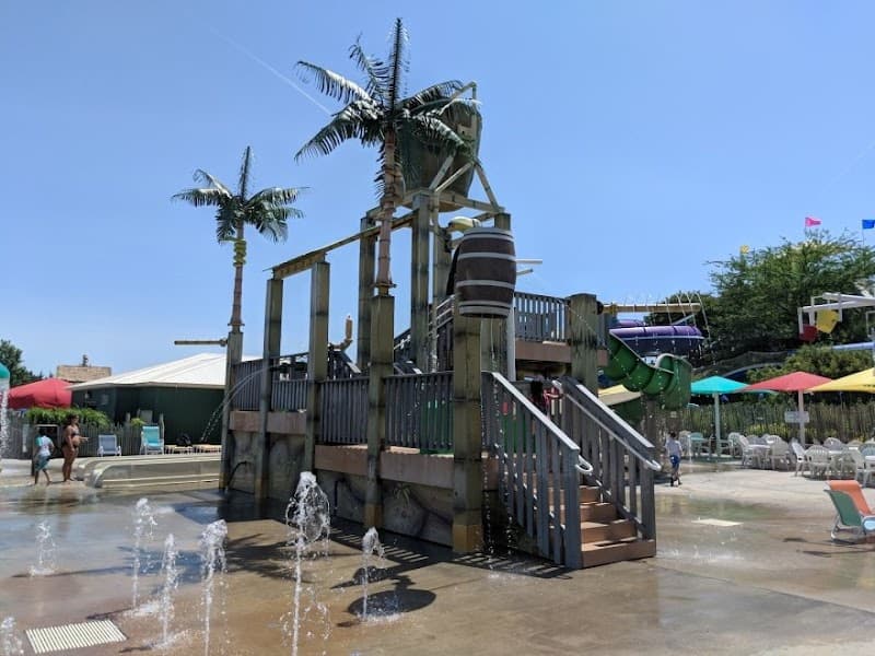 Hurricane Harbor splash pad