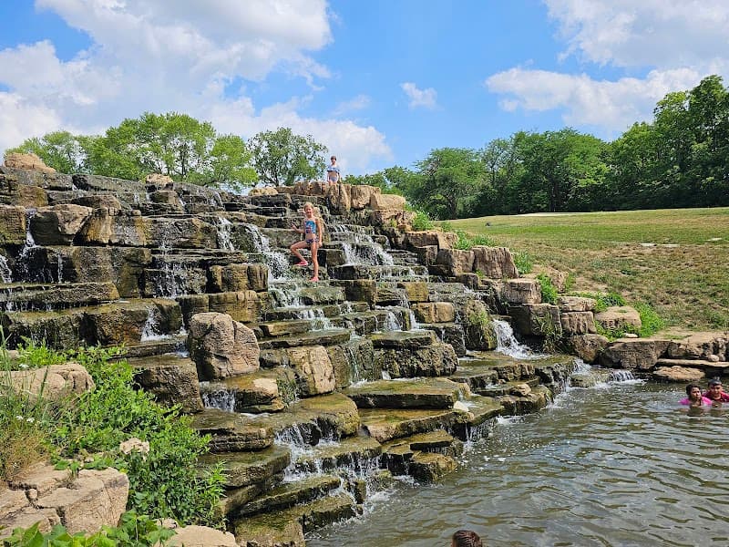 Lake Olathe Spray Ground splash pad