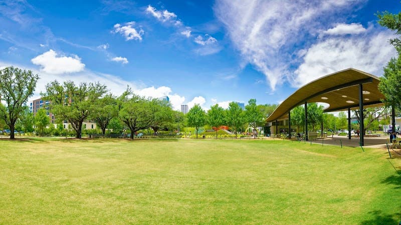 Levy Park Splash Pad splash pad