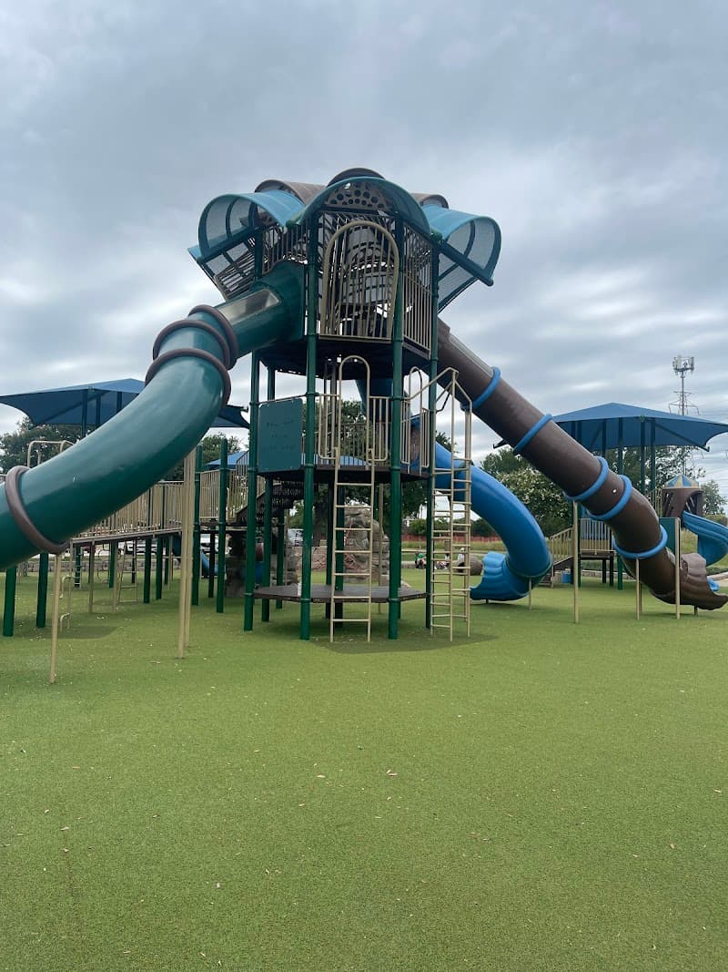 Mary Heads Carter Park Splash Pad splash pad
