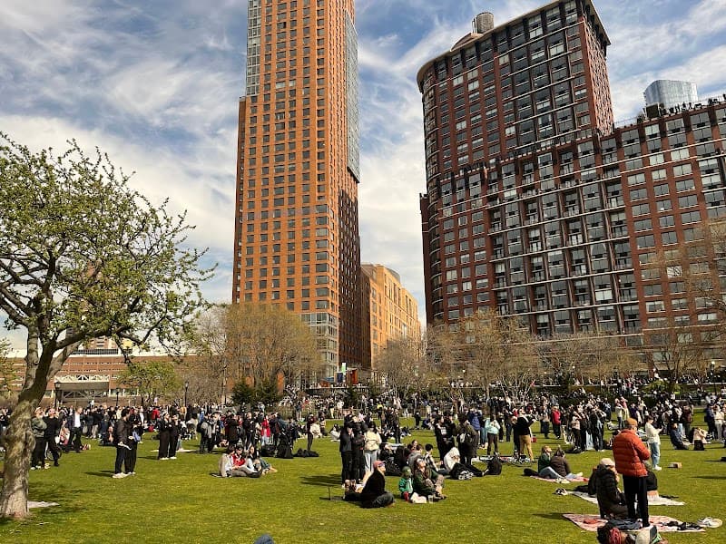 Nelson A. Rockefeller Playground in New York, New Jersey