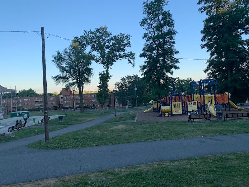 Polifly Park SplashPad splash pad