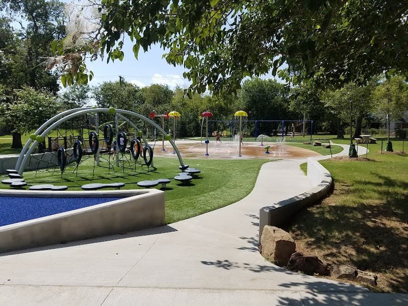 Pratt Civitan Center Splash Pad splash pad