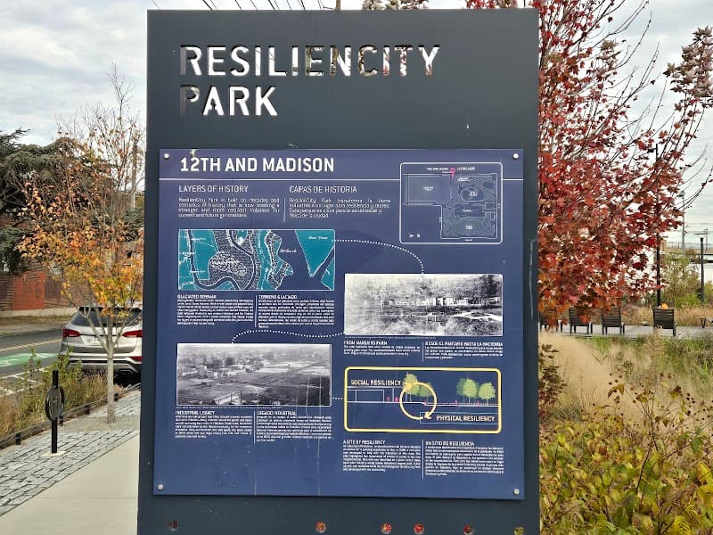 ResilienCity Park splash pad