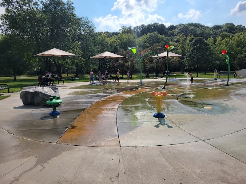 Riverside Park Splash Pad splash pad