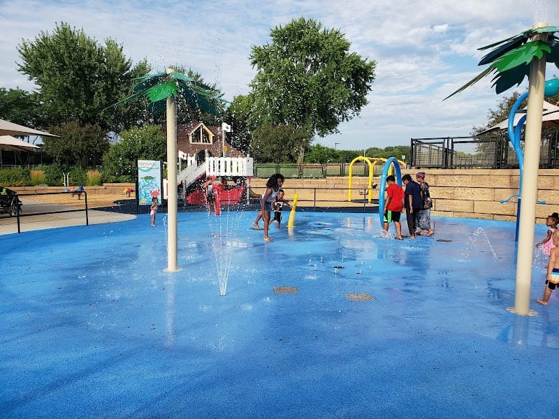 Round Lake Park Splash Pad splash pad