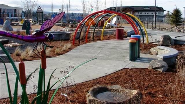 Steelhead Trout River Bed Splash Pad splash pad