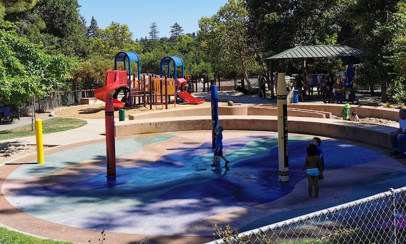 Stulsaft Park splash pad