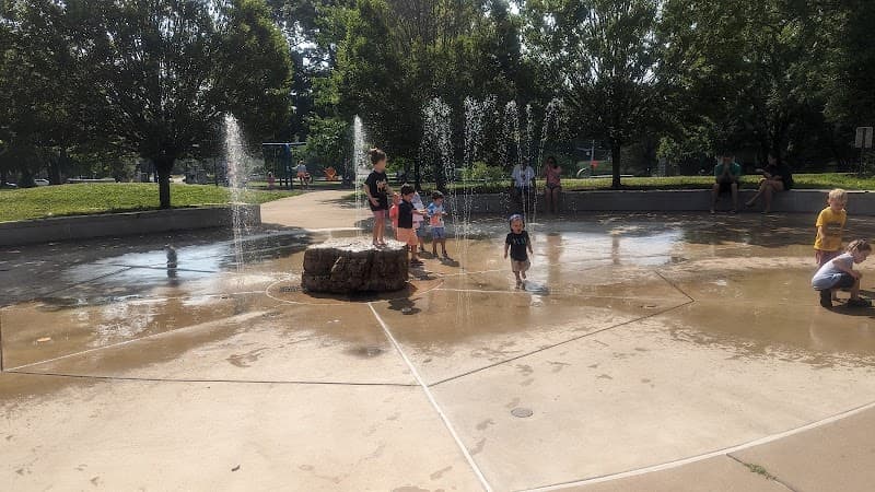 Tilles Park (County) Spray Fountain splash pad
