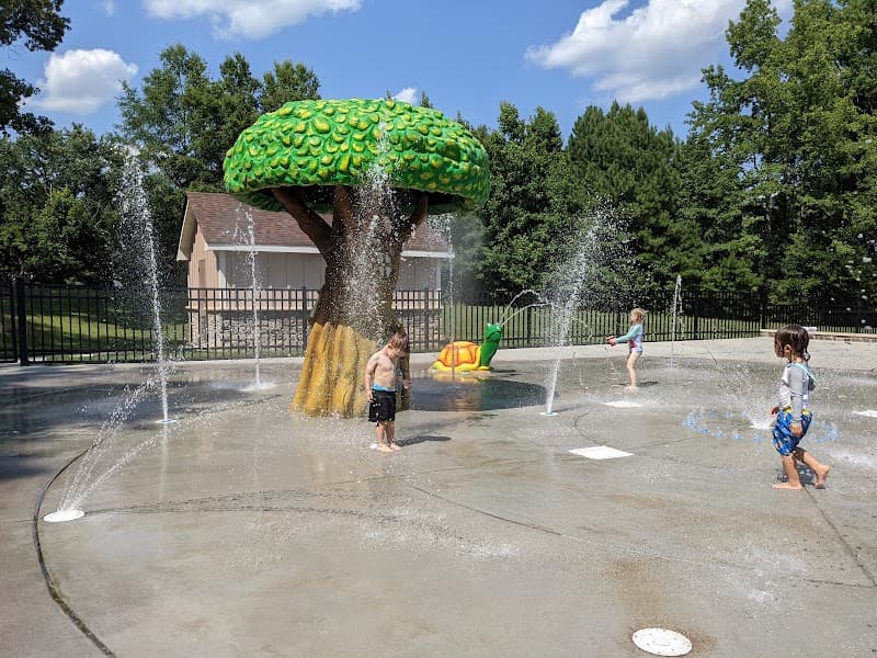 Twin Hickory Park and Recreation Center splash pad