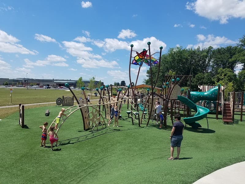 Veterans Park Splash Pad in Delaware, Ohio