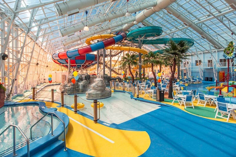 WaTiki® Indoor Waterpark Resort splash pad
